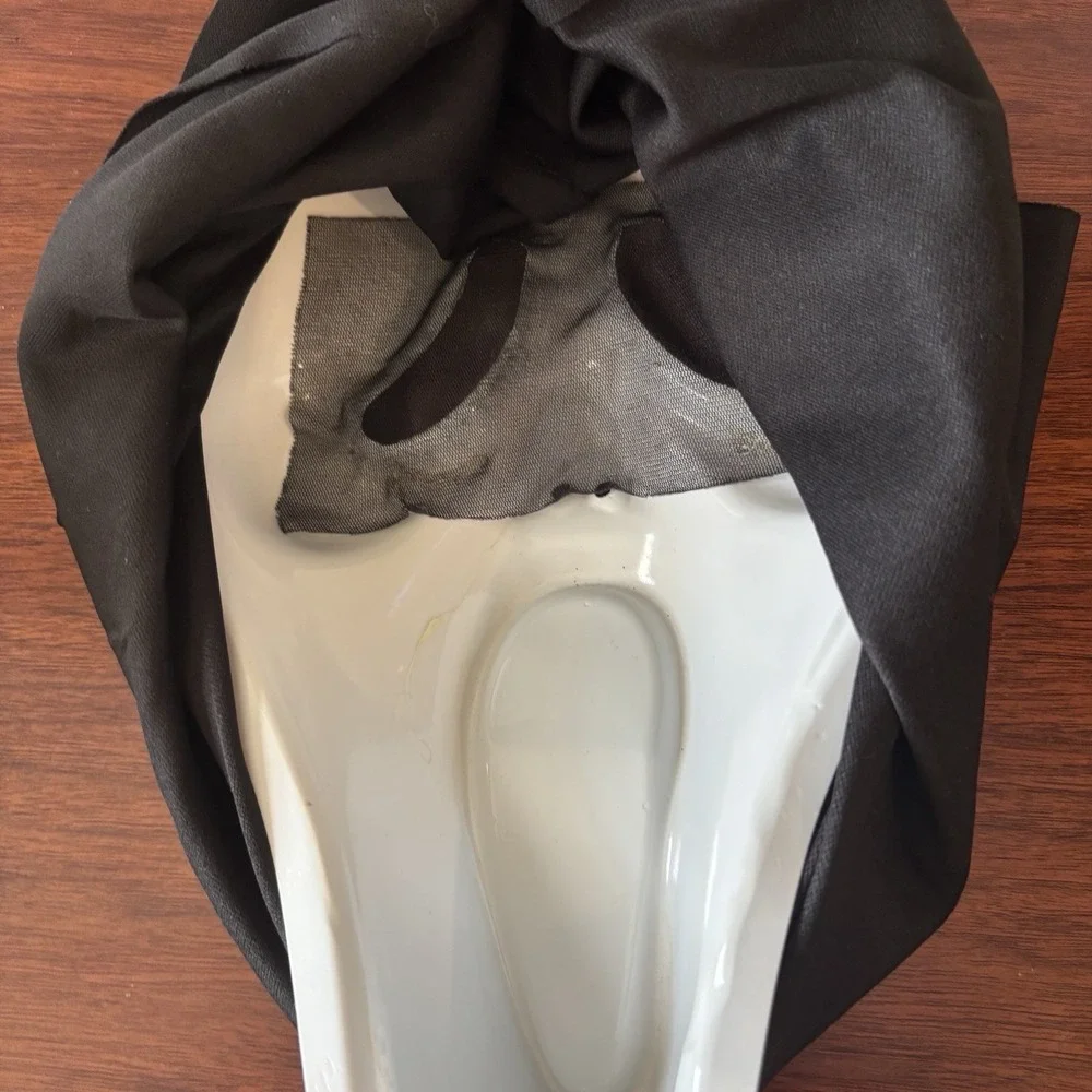 Scream‎ Ghostface Mask Halloween White And Black